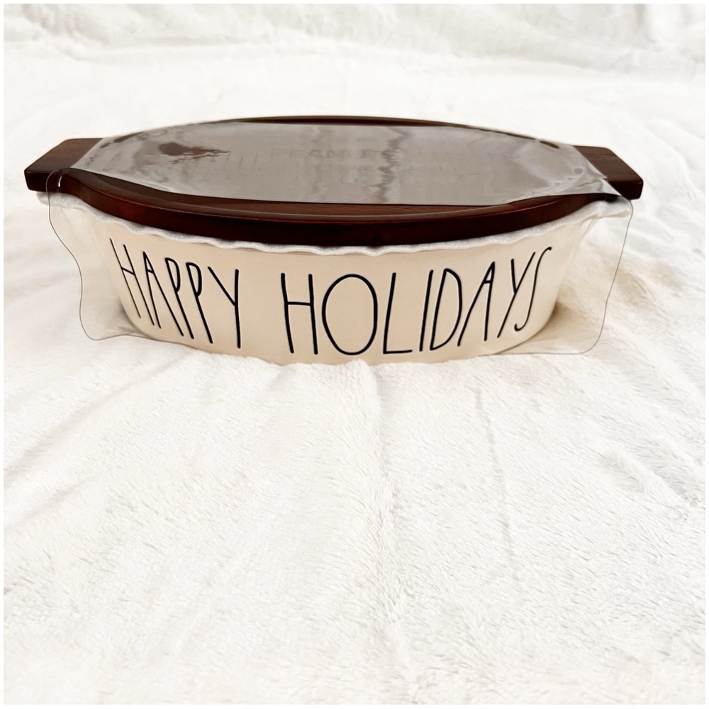 Peanuts Brown and Cream Holiday Serving Dish